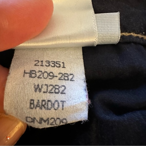 ๐3/$20๐ Paige Hidden Bootcut Low Rise - Picture 11 of 13